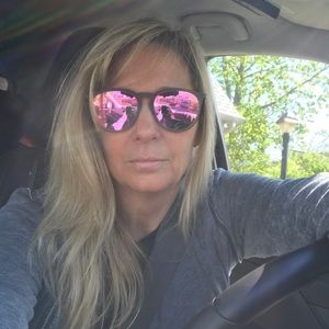 Meet your Posher, Dianna